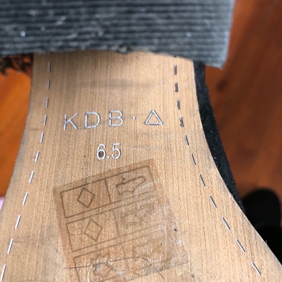 KELSI DAGGER HURON ATLANTIC BLACK ANKLE BOOT - Picture 8 of 8